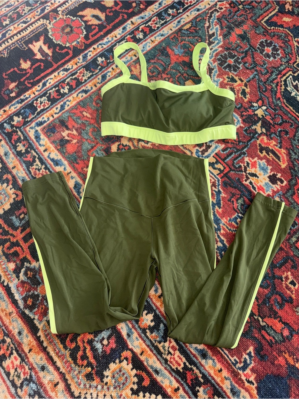 Aerie matching set with leggings